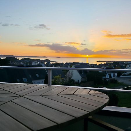 Appartement Bretagne Vue Mer Exceptionnelle Sur Les Hauts D'Erquy Au Calme ! Et Au Pied Du Gr34 エクステリア 写真